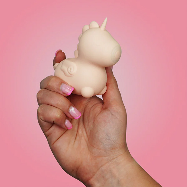 Unihorn HEART THROB Clitoral Vibrator - Image 5