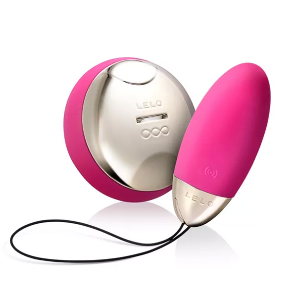 Lelo LYLA 2 Vibrating Bullet Massager with Remote 2 Lelo LYLA 2 Vibrating Bullet Massager with Remote - Image 2